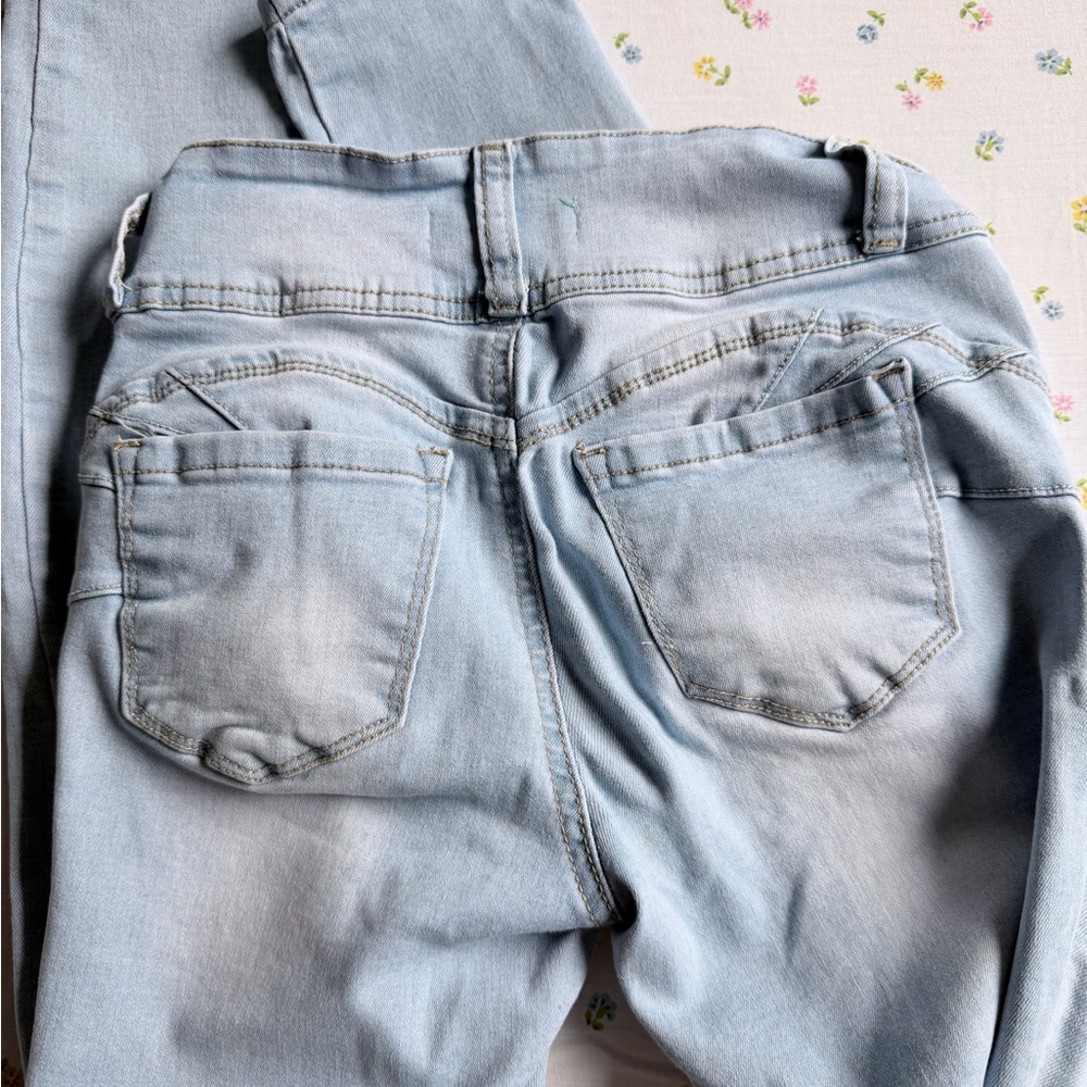 Wax Jean Women's Light Blue Skinny Jeans - Picture 3 of 3